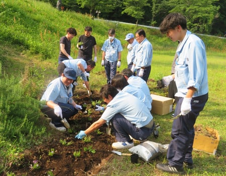 生物多様性_緑化活動_SCT